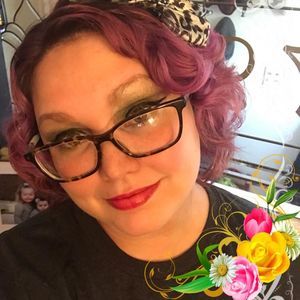 Meet your Posher, Hillary